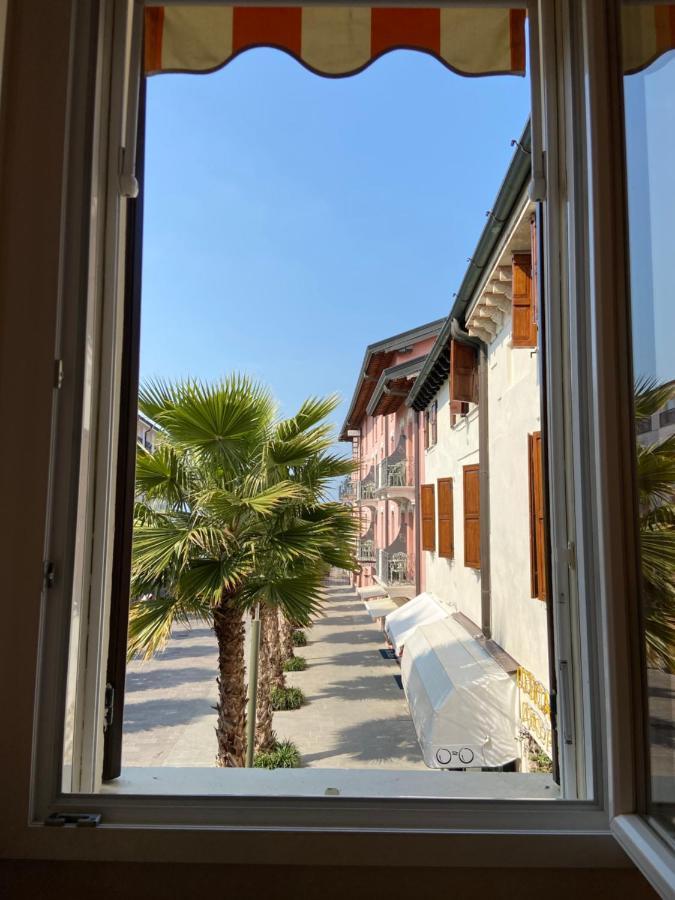 Appartamenti Mavino Sirmione Bagian luar foto