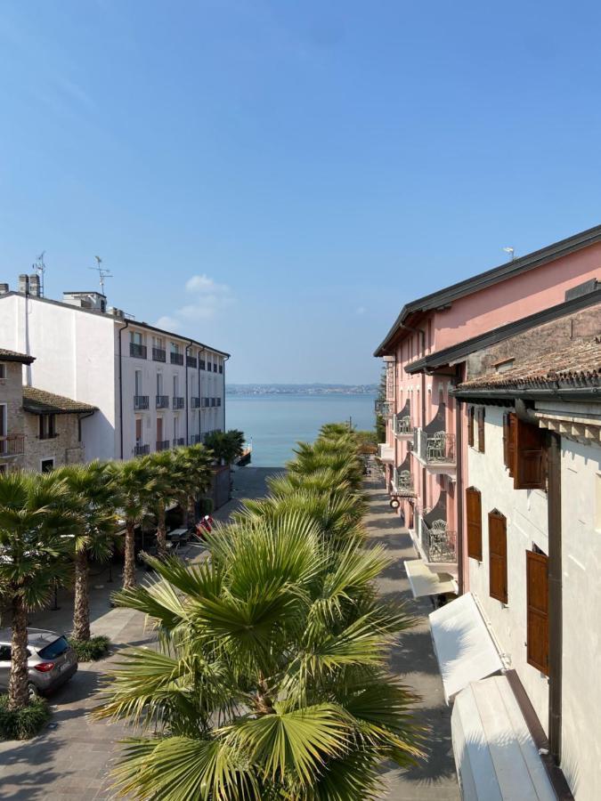 Appartamenti Mavino Sirmione Bagian luar foto